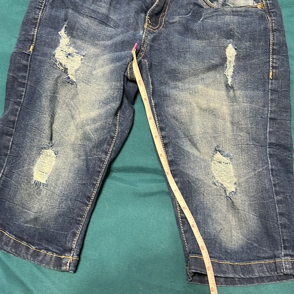 Jean shorts - Picture 4 of 4